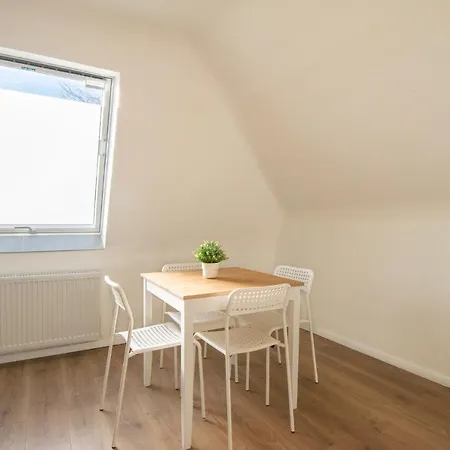 T&K Apartments - Studio Apartments - 22 Min Messe Dus & Airport Dus Krefeld Exterior foto