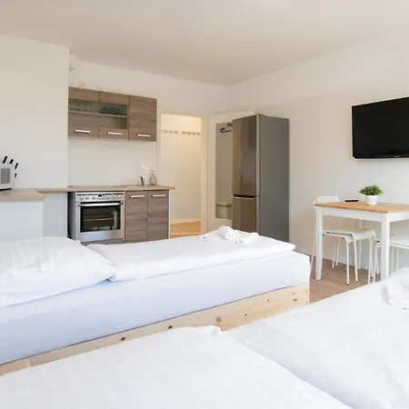 T&K Apartments - Studio Apartments - 22 Min Messe Dus & Airport Dus Krefeld Exterior foto
